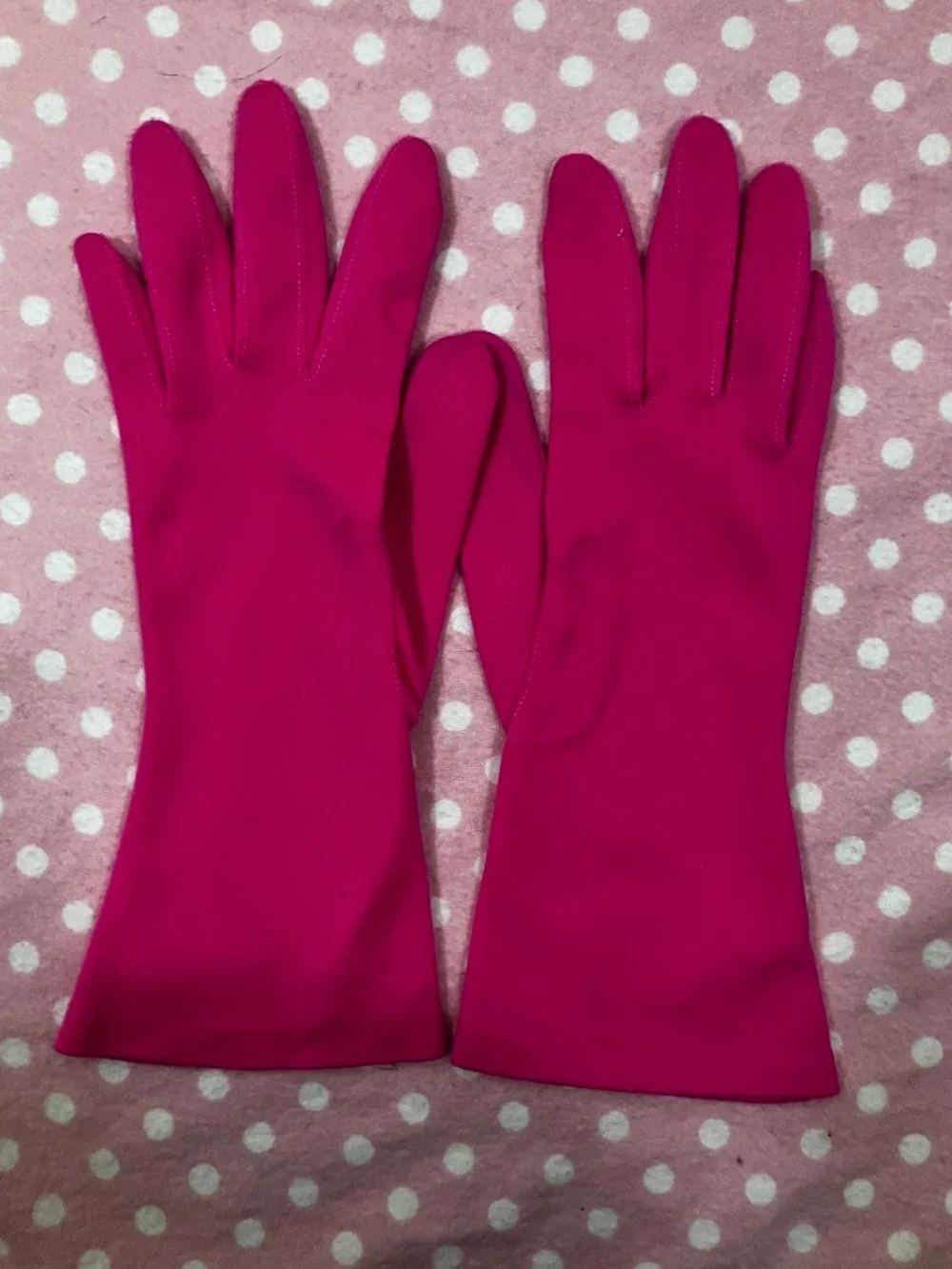 Hot PINK Vintage Ladies Gloves 7